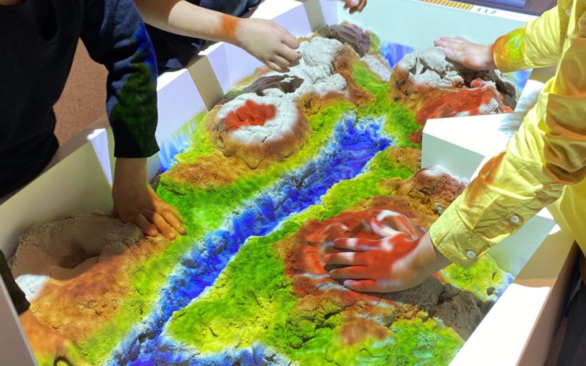 山形産業科学館 「ランドスケープマジック」