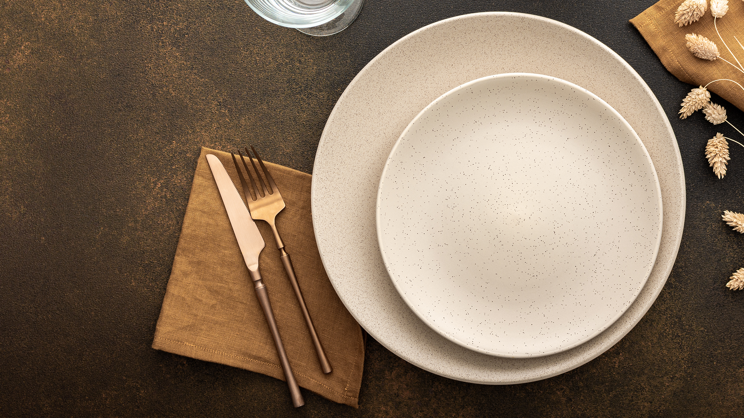 〈感動ノート page.08〉なぜ、あの食事は忘れられないのか。ストーリーが「食」を特別な体験にする